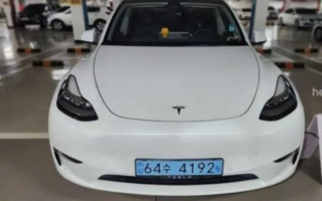 모델 Y 롱 레인지 테슬라 2022/09 90,165km