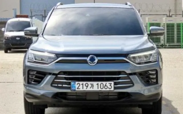 뷰티풀코란도 2WD 가솔린 1.5 C5 KG모빌리티(쌍용)  2024/06 37,995km